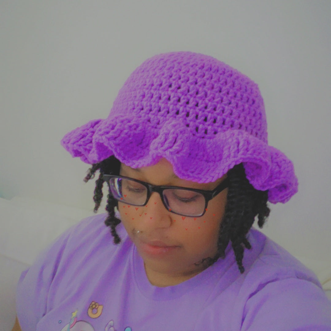 Ruffle Hat